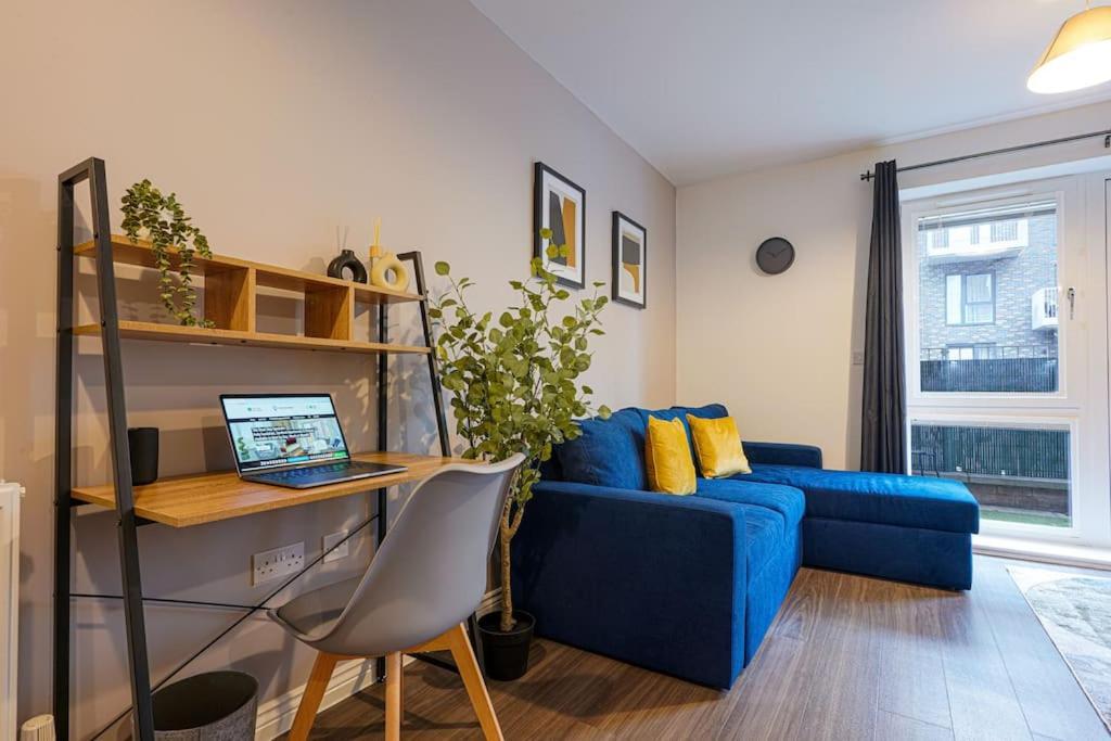 Luxury Campbell Park Apartments In Central Mk With Balcony, Free Parking & Smart Tv With Netflix By Yoko Property Milton Keynes Luaran gambar